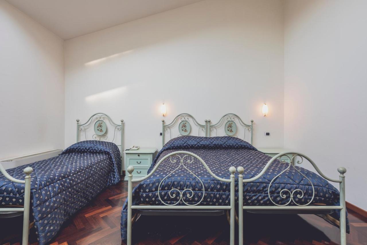 Albergo Ristorante Pasqui Rocca San Casciano Luaran gambar