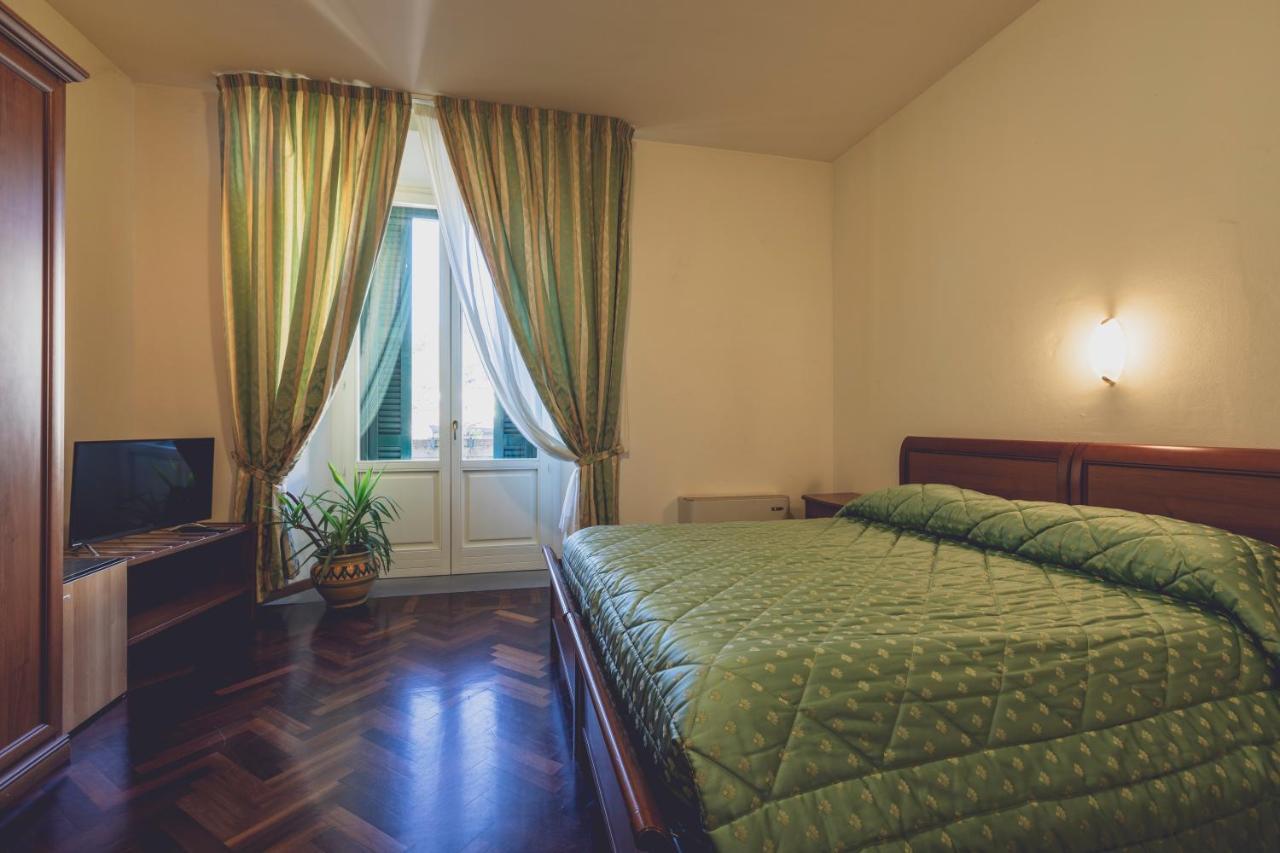 Albergo Ristorante Pasqui Rocca San Casciano Luaran gambar